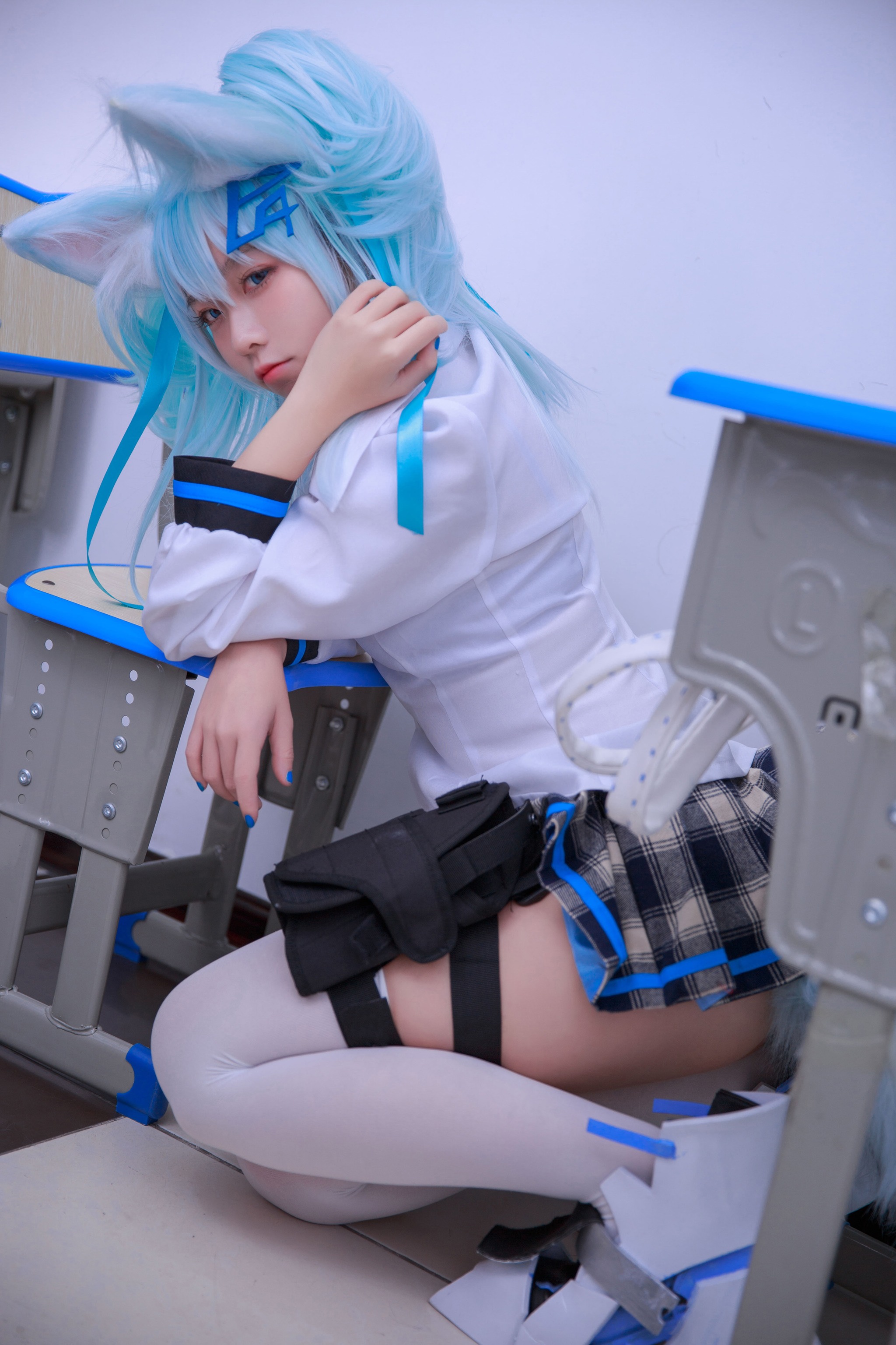G44不会受伤 - NO.049 少女前线 PA15校服 [33P]-XikXak